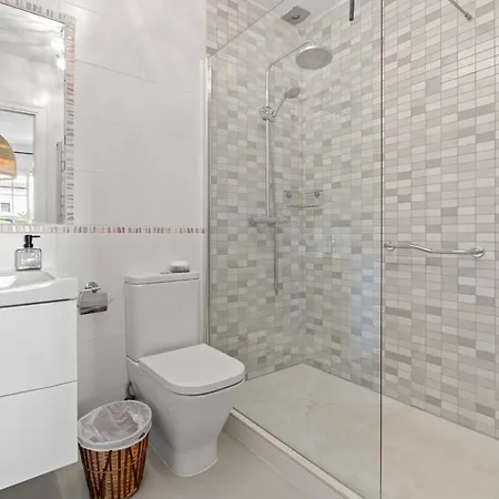 Casa Gozo-bendita * 埃斯特波纳