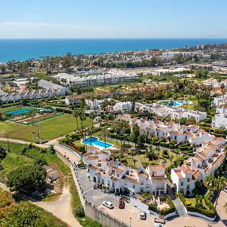 Sea view rooftop, Garden Pool in Estepona 6 pers Estepona